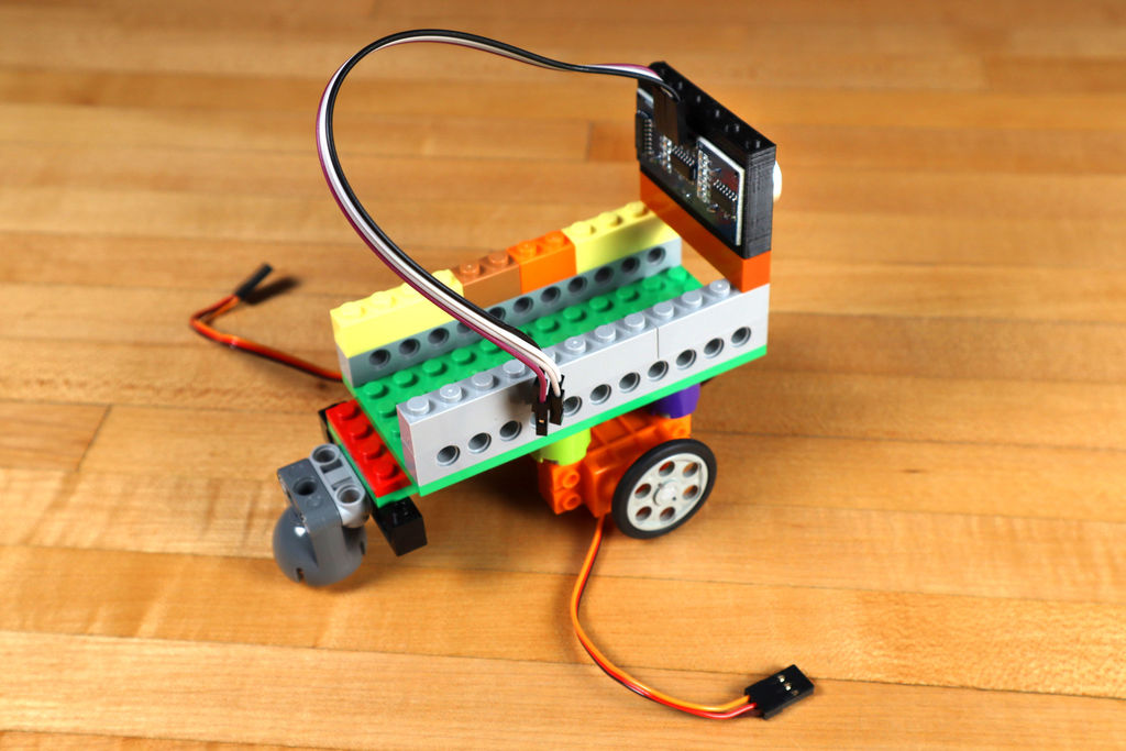 Робот из LEGO и Arduino, обходящий препятствия - 18