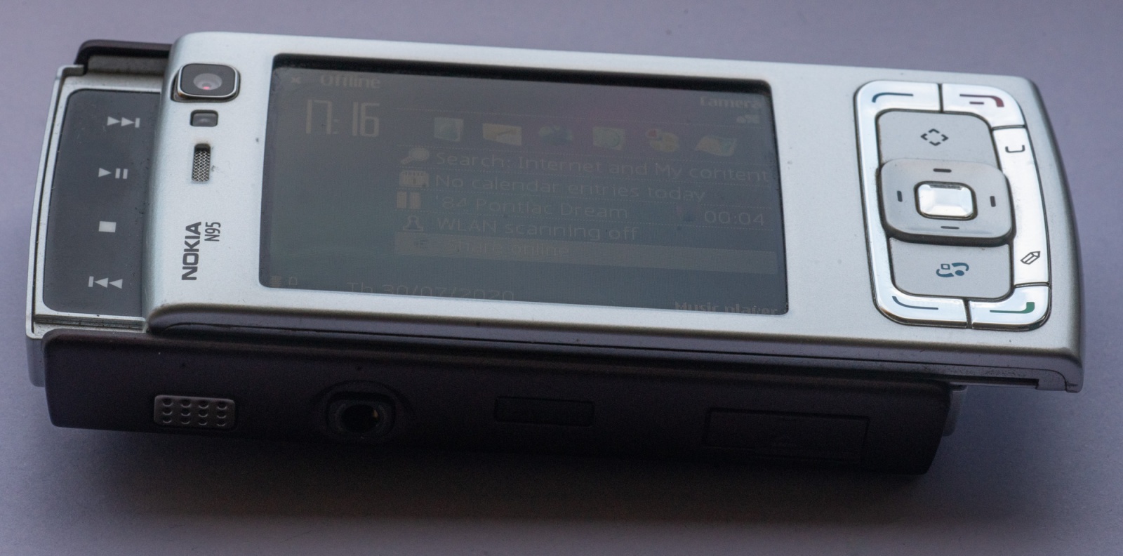 Nokia N95, лучший смартфон старой школы - 10