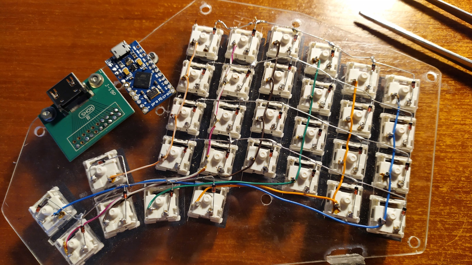 Подробная инструкция по изготовлению сплит клавиатуры на основе ATmega32U4. Аналог Iris - Jiran своими руками - 85 image