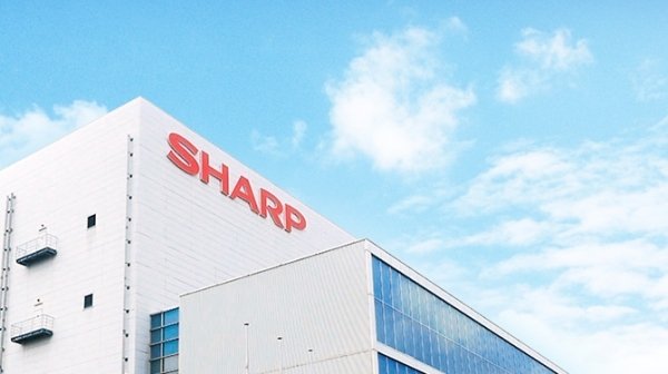 Sharp приписывают намерение выделить производство дисплеев в самостоятельный бизнес