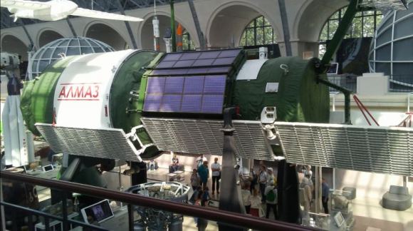 Как будет выглядеть реалистичный бой в космосе? - 3 Как будет выглядеть реалистичный бой в космосе? - 3