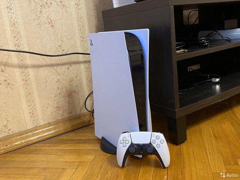 Безумие Sony PlayStation 5 в России продолжается. Спрос на фото с приставкой в пять раз превышает предложение - 1 Безумие Sony PlayStation 5 в России продолжается. Спрос на фото с приставкой в пять раз превышает предложение