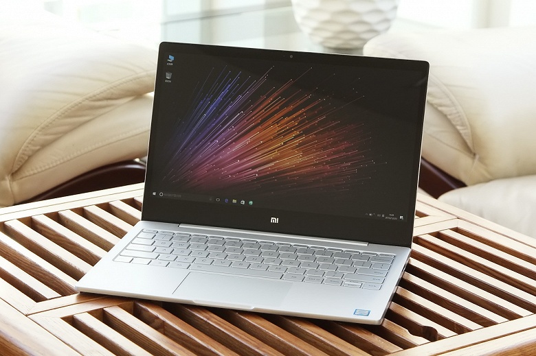 У пользователей Xiaomi Mi Notebook забирают сервис Data Free Travel