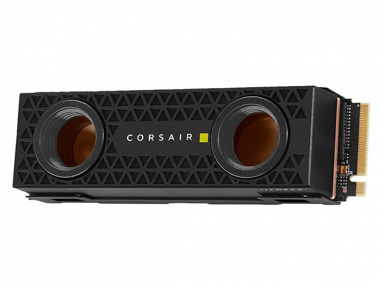 Твердотельный накопитель Corsair MP600 Pro Hydro X Edition оснащен водоблоком - 2 Твердотельный накопитель Corsair MP600 Pro Hydro X Edition оснащен водоблоком