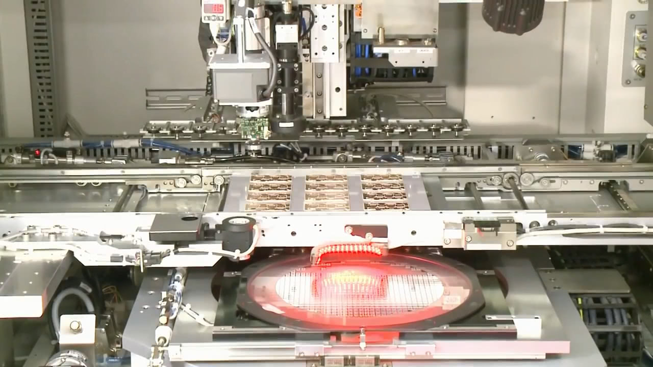 Как делают микропроцессоры. Польский химик, голландские монополисты и закон Мура - 20