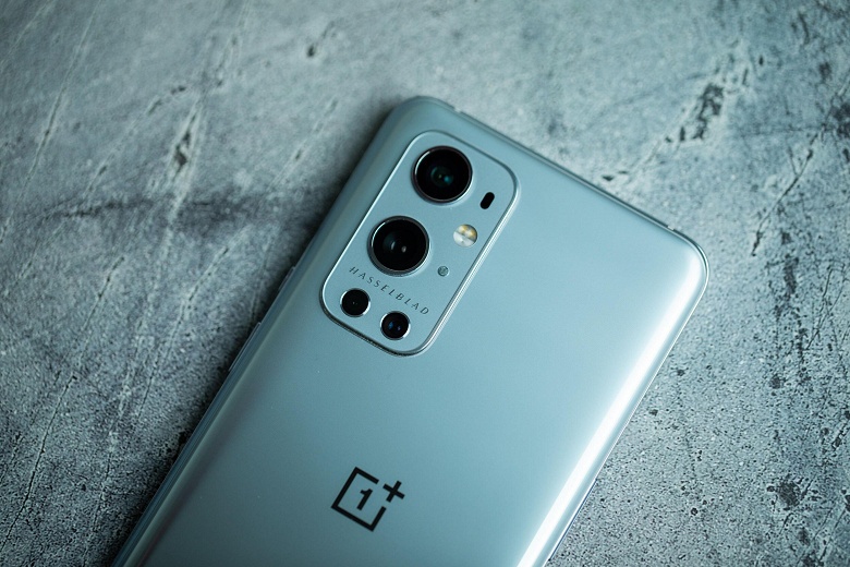 «Визуально неотличимы от идеальных»: экрану OnePlus 9 Pro поставили наивысшую оценку