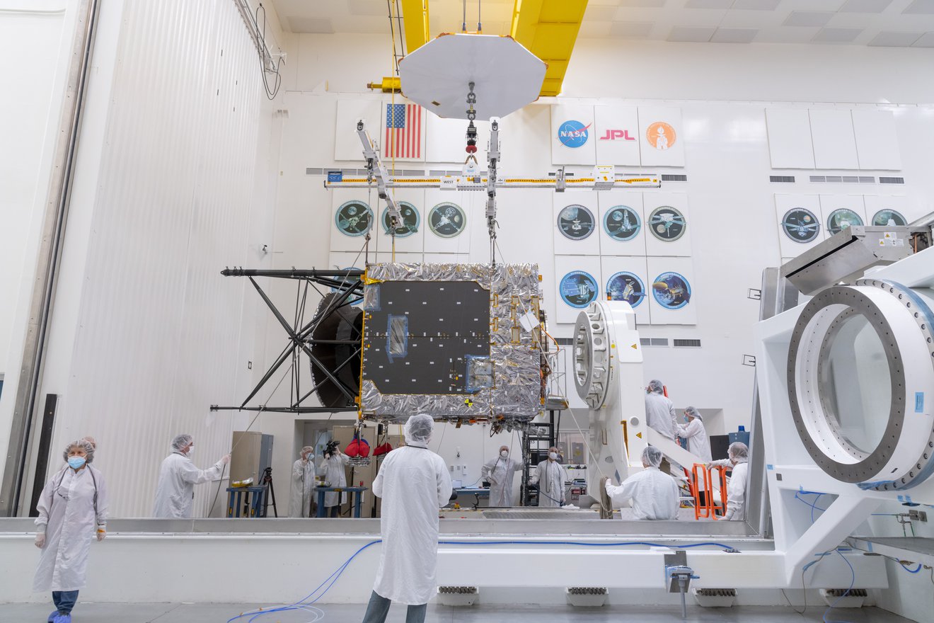 Металлическая миссия: следующим летом НАСА отправляет аппарат с двигателями Холла к железному астероиду ценой $10¹⁹ - 3