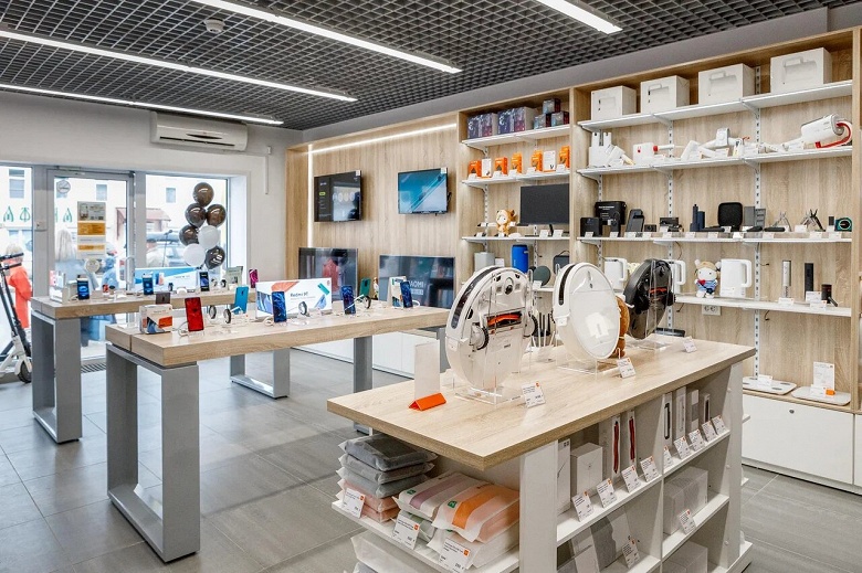 Xiaomi подружилась с &laquo;Билайном&raquo;. В России запускают совместную розничную сеть