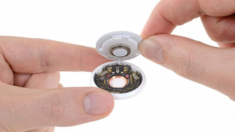 Энтузиасты обнаружили &laquo;впечатляющие&raquo; отличия Apple AirTag от конкурентов