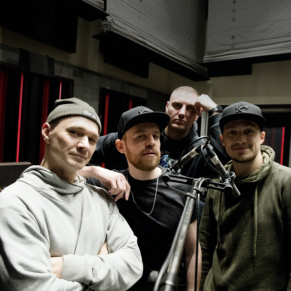 Вслед за Ренатой Литвиновой «Своей» на Яндекс.Картах стала группа «Каста» - 1 Вслед за Ренатой Литвиновой «Своей» на Яндекс.Картах стала группа «Каста»