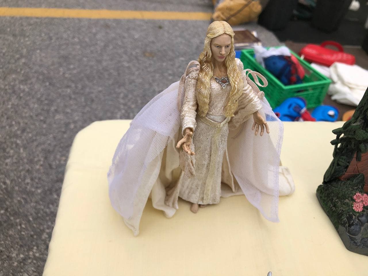 Испанская барахолка: камеры, старые сотовые телефоны и очень старые ноутбуки - 14 Испанская барахолка: камеры, старые сотовые телефоны и очень старые ноутбуки - 14