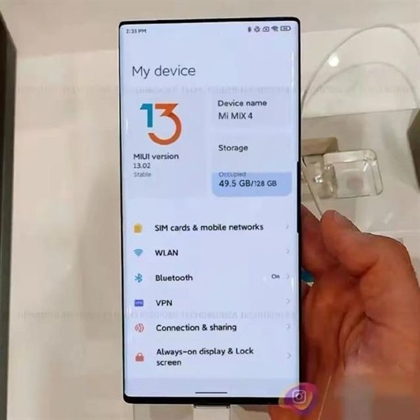 120 Гц, 120 Вт, 50 Мп и MIUI 13. Флагманский Xiaomi Mi Mix 4 позирует на фото вживую