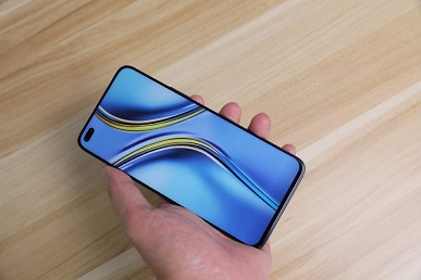 А Honor точно ушла от Huawei? Грядущий Honor X20 внешне является копией Nova 8i