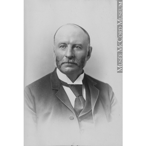Джозеф Фредерик Уайтэвз (26 декабря 1835 г. - 8 августа 1909 г.) был британским палеонтологом.Уайтавз родился в Оксфорде, получил образование в частных школах, а затем работал под руководством Джона Филлипса в Оксфорде (1858–1861).