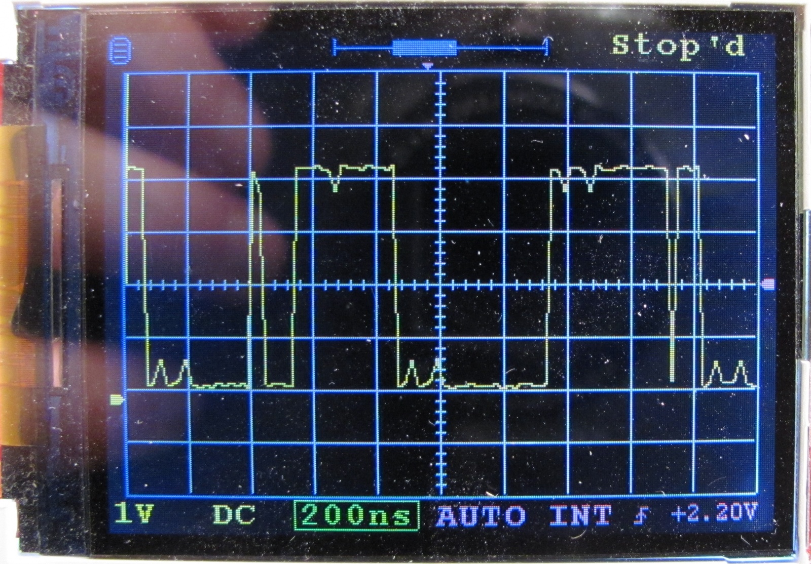 Рис.10.  48 MSPS.  Меандр 1 МГц. С артефактами.