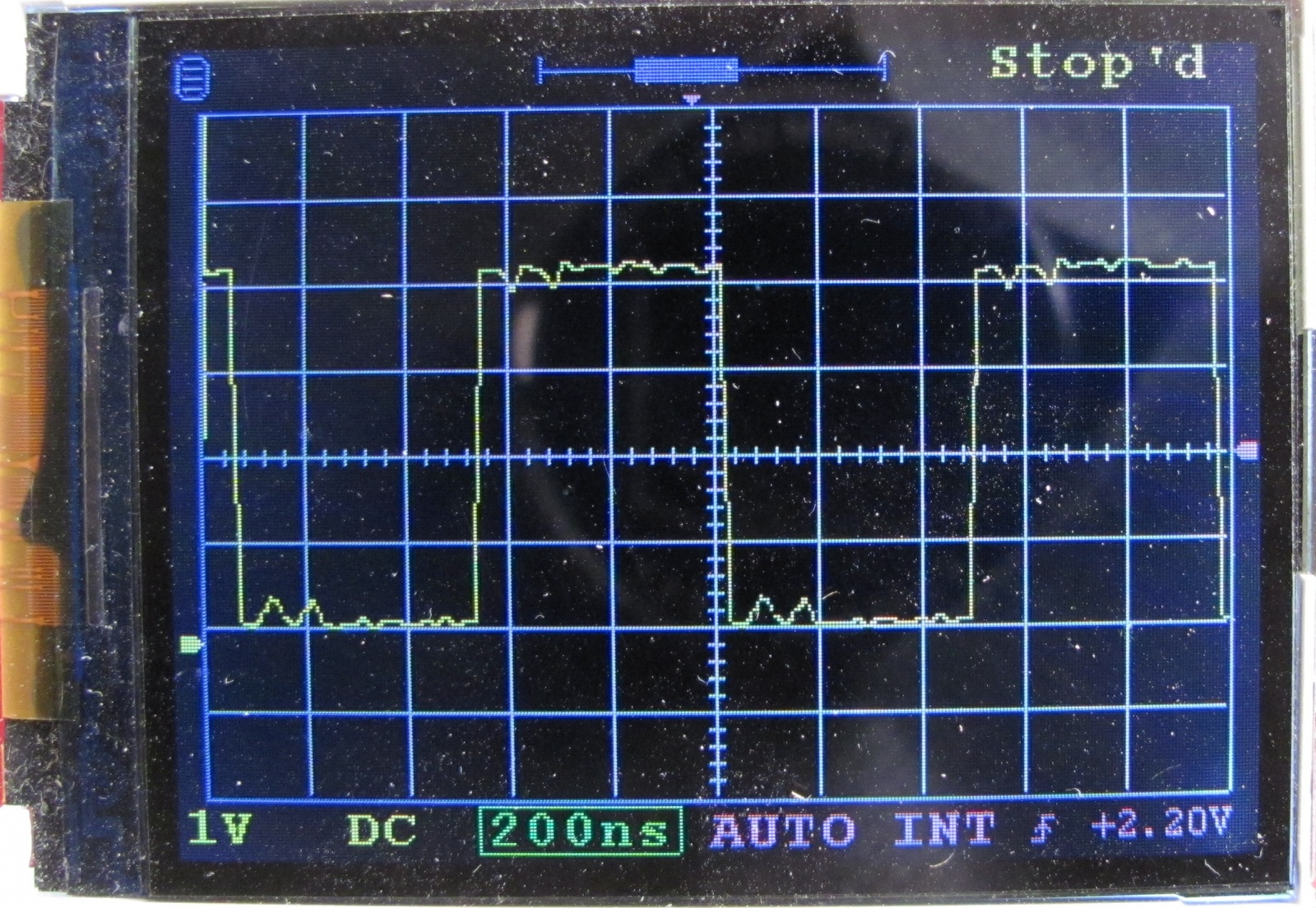 Рис.11.  48MSPS.  Меандр 1 МГц.