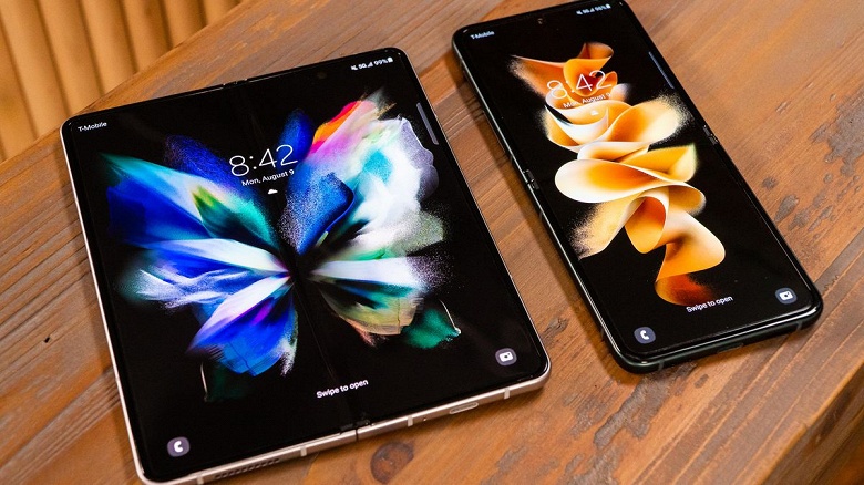 Гибкие смартфоны Samsung Galaxy Z Fold3 и Z Flip3 получили функцию, которая позволит продлить жизнь аккумулятору