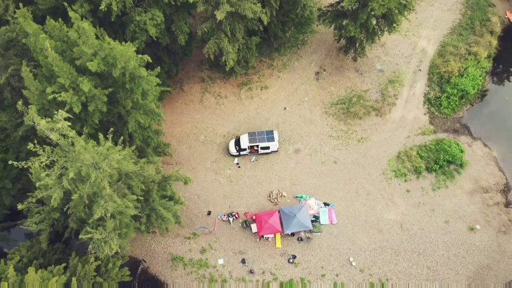 В моём офисном фургоне шесть каналов в интернет, а скоро будет семь - 18