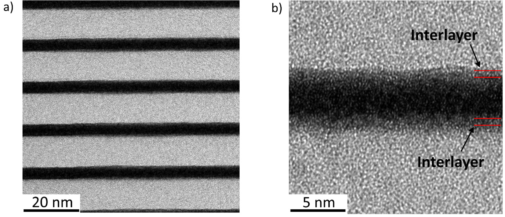 Микроскопический снимок границы между молибденом и бором. Микроскопический снимок границы между молибденом и бором.