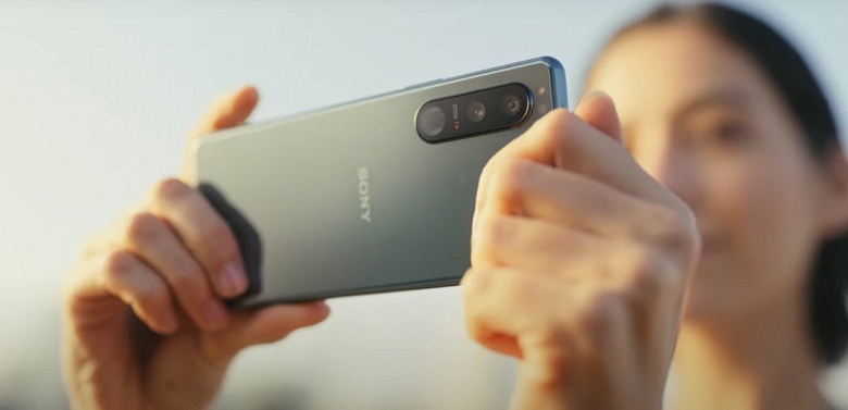 Подтверждены первые подробности о новом Sony Xperia: смартфон получит поддержку 5G и 30-ваттную зарядку - 1 Подтверждены первые подробности о новом Sony Xperia: смартфон получит поддержку 5G и 30-ваттную зарядку