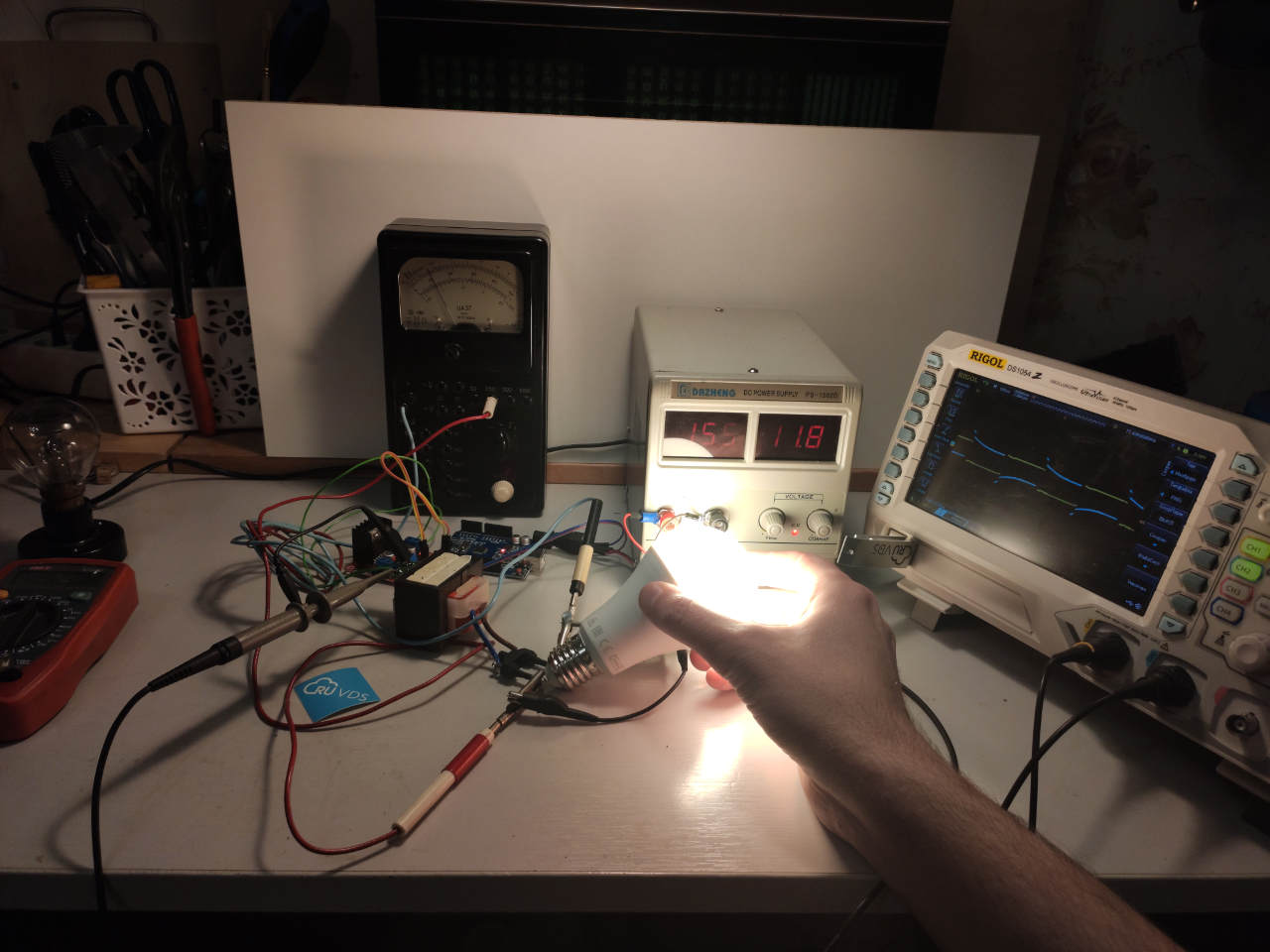 Способы питания электролюминесцентных индикаторов - 27 Способы питания электролюминесцентных индикаторов - 27