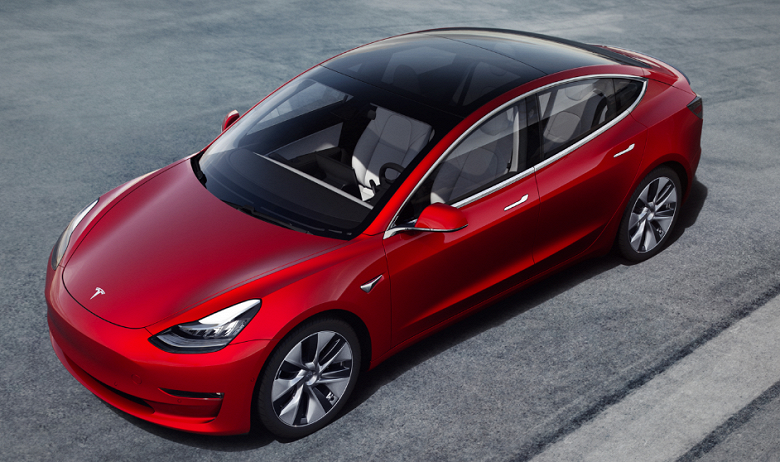 Tesla Model 3 &ndash; самый быстро продающийся электромобиль в мире