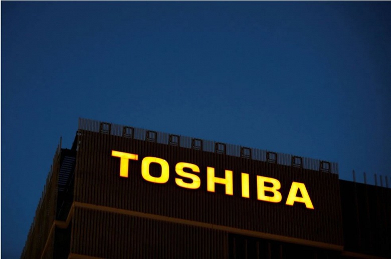 Toshiba рассматривает возможность разделения на три компании