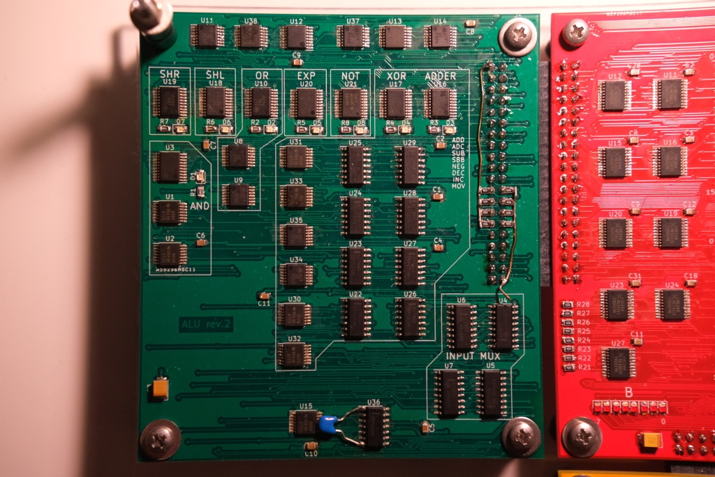 Плата второй версии АЛУ