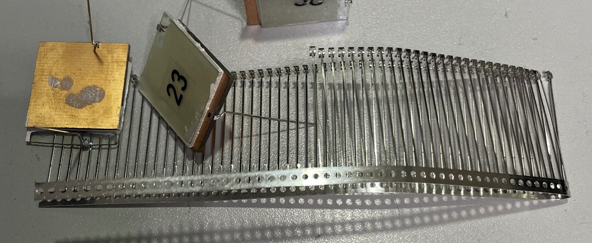 Изготавливаем самодельный электролюминесцентный индикатор - 11 Изготавливаем самодельный электролюминесцентный индикатор - 11