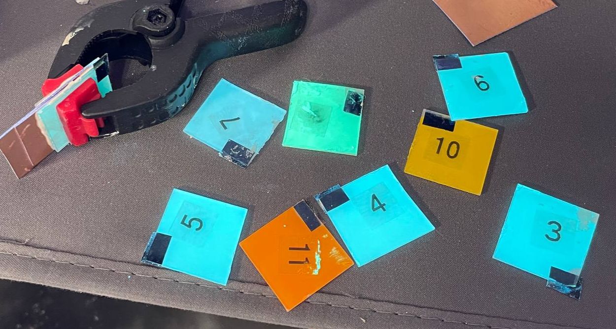 Изготавливаем самодельный электролюминесцентный индикатор - 12 Изготавливаем самодельный электролюминесцентный индикатор - 12