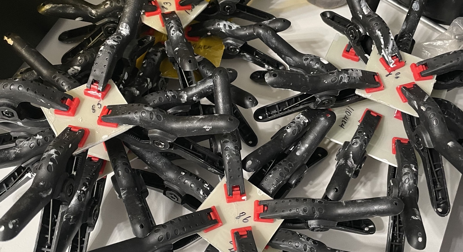 Изготавливаем самодельный электролюминесцентный индикатор - 7 Изготавливаем самодельный электролюминесцентный индикатор - 7