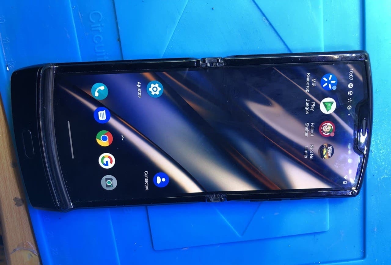 Motorola Razr 2019 с гибким экраном: опыт использования и личное мнение о девайсе - 4