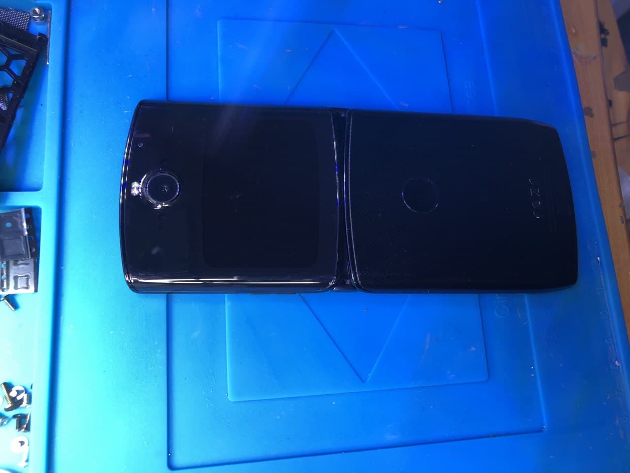 Motorola Razr 2019 с гибким экраном: опыт использования и личное мнение о девайсе - 7