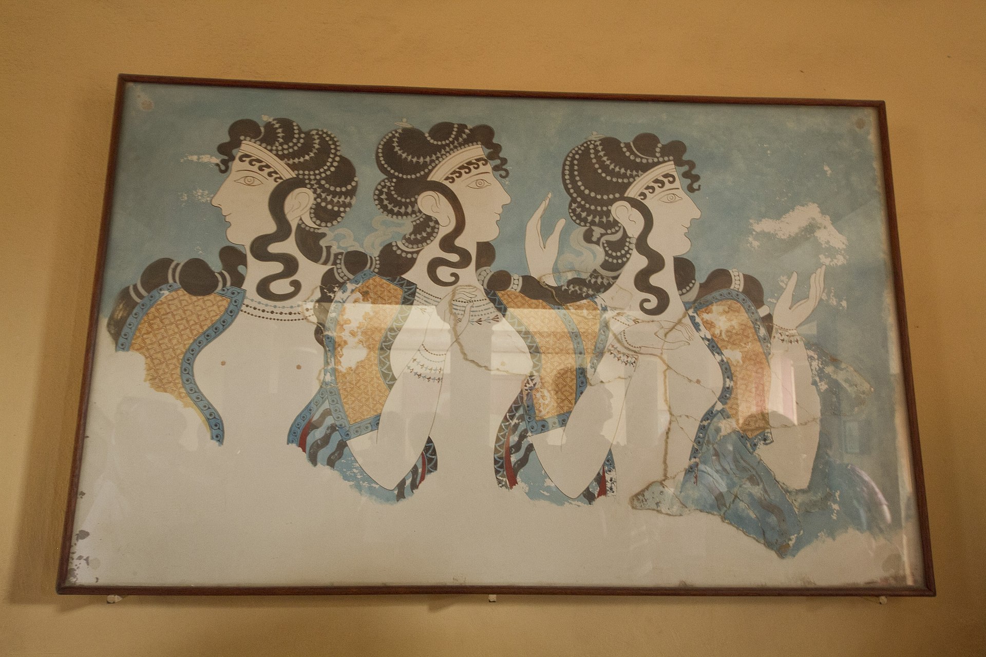 Дворцовые дамы (фреска Кносского дворца). Дворцовые дамы (фреска Кносского дворца).