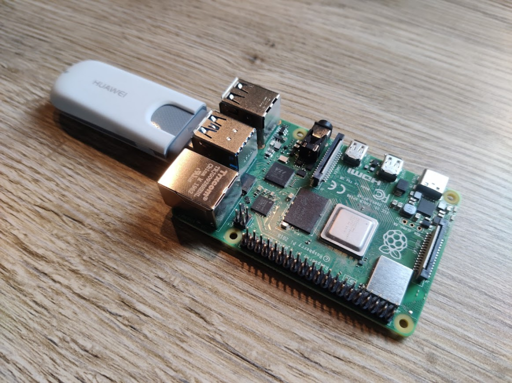 Простой SMS-шлюз на Raspberry Pi - 1