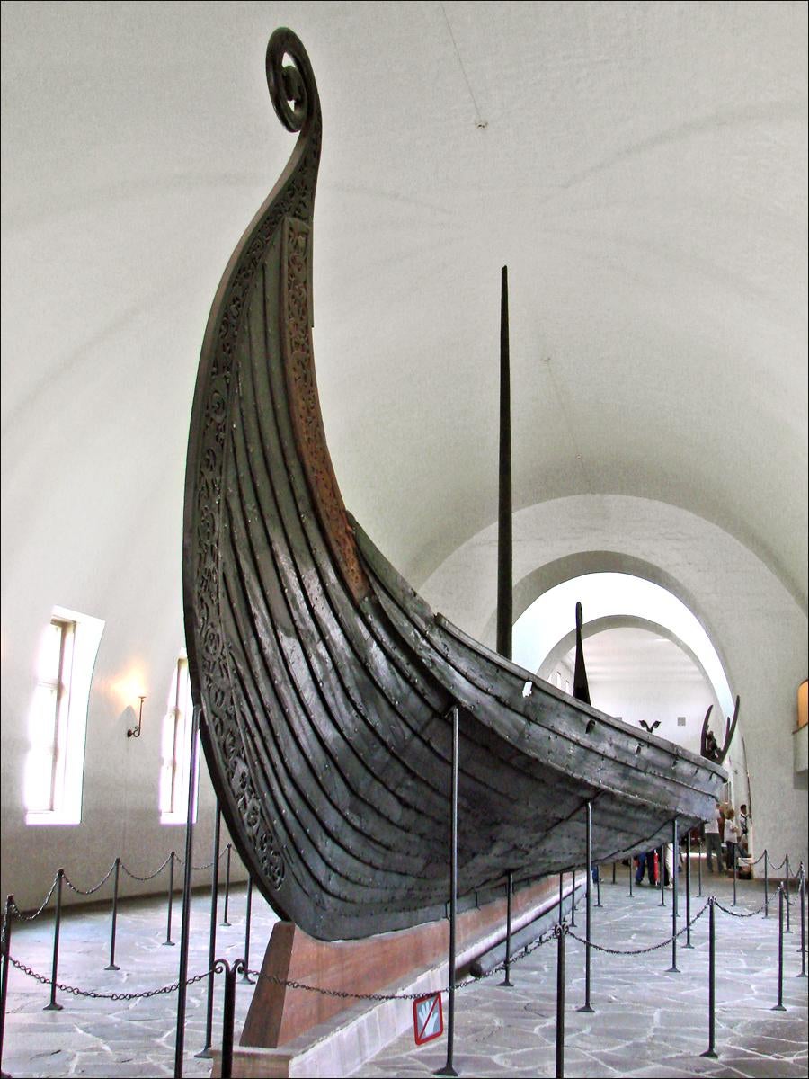 Самый древний и один из самых красивых кораблей Европы, сохранившийся до наших дней. Загадка корабля из Осеберга - 2