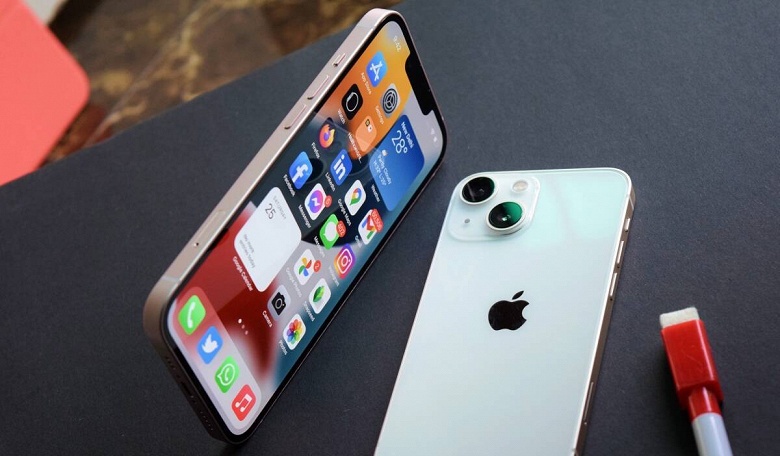 iPhone 13 Pro опередил Galaxy S21 Ultra, а iPhone 13 mini немного уступил Galaxy S21. Смартфонам Apple оценили подсистему питания