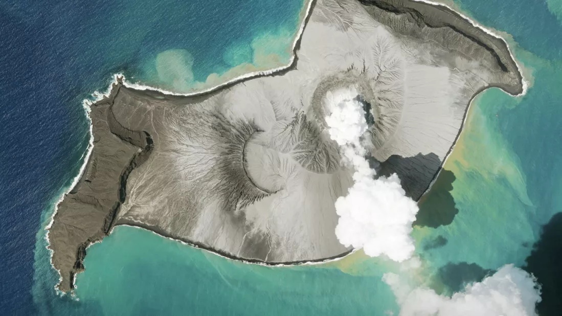 Как маленькое островное королевство пострадало от извержения большого вулкана: локальный интернет-апокалипсис - 1