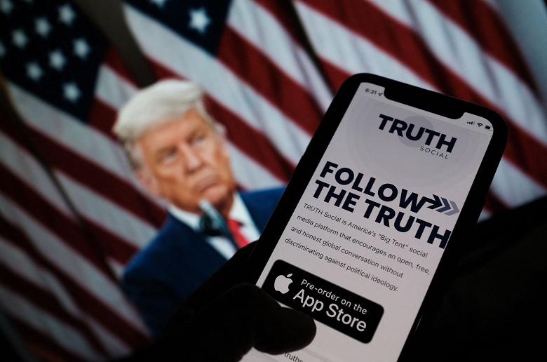 Социальная сеть Дональда Трампа Truth Social немного задержится. Запуск перенесли на март