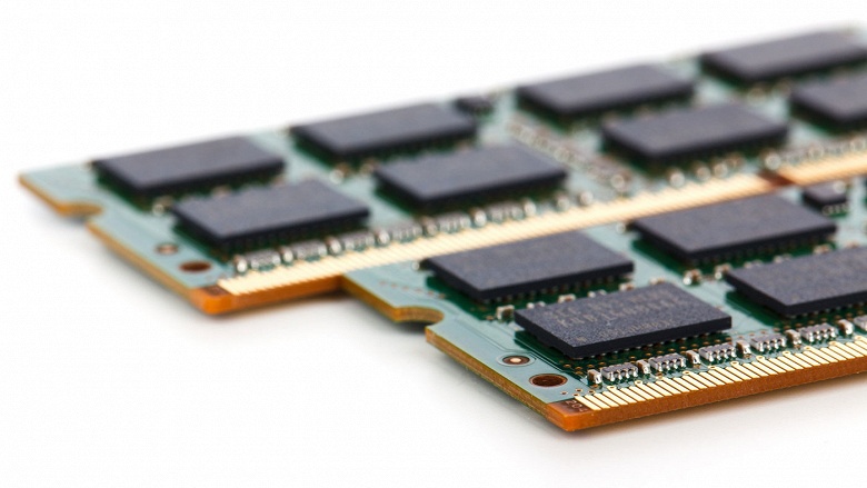 Средняя цена памяти DRAM в следующем квартале снизится на 8–13%