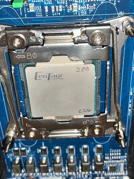 Процессор на архитектуре x86, выпущенный не Intel и не AMD. Появились тесты CPU Brutus Centaur компании VIA