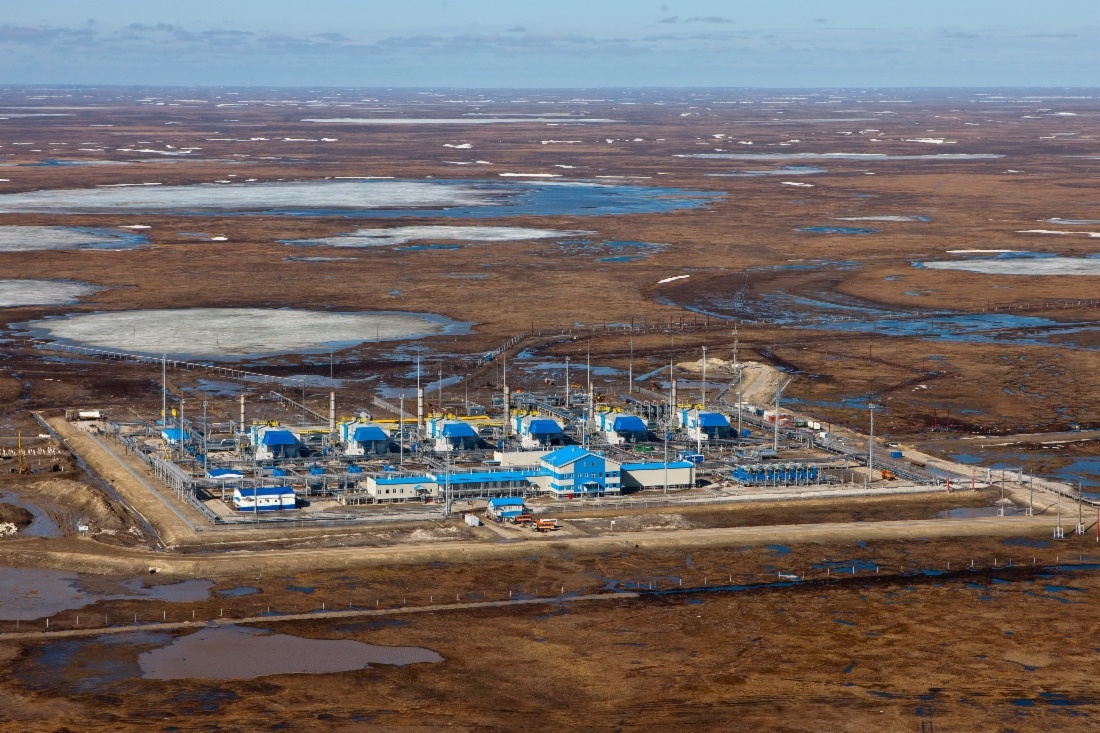 Самая северная в мире компрессорная станция «Байдарацкая». Общая мощность газоперекачивающих агрегатов 192 МВт