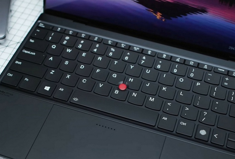 Культовые ноутбуки ThinkPad примерят платформу Arm. Новый ThinkPad X13s получит Snapdragon 8cx Gen3