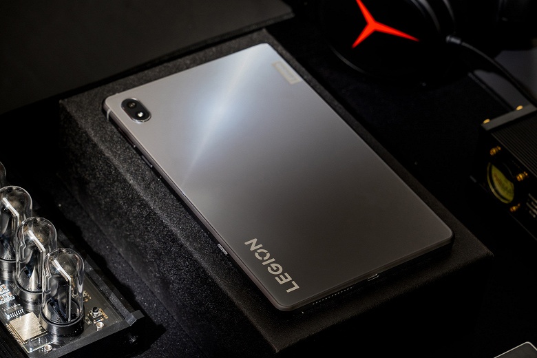 Представлен мощный и компактный планшет Legion Y700 для конкуренции с iPad mini
