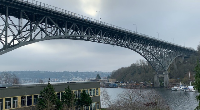 Aurora Bridge photo