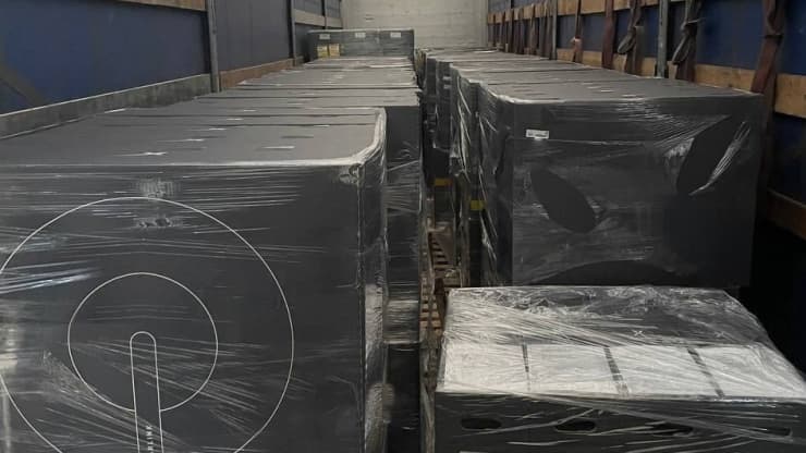 SpaceX поставила на Украину «тысячи» комплектов для подключения к спутниковому интернету Starlink - 1 SpaceX поставила на Украину «тысячи» комплектов для подключения к спутниковому интернету Starlink