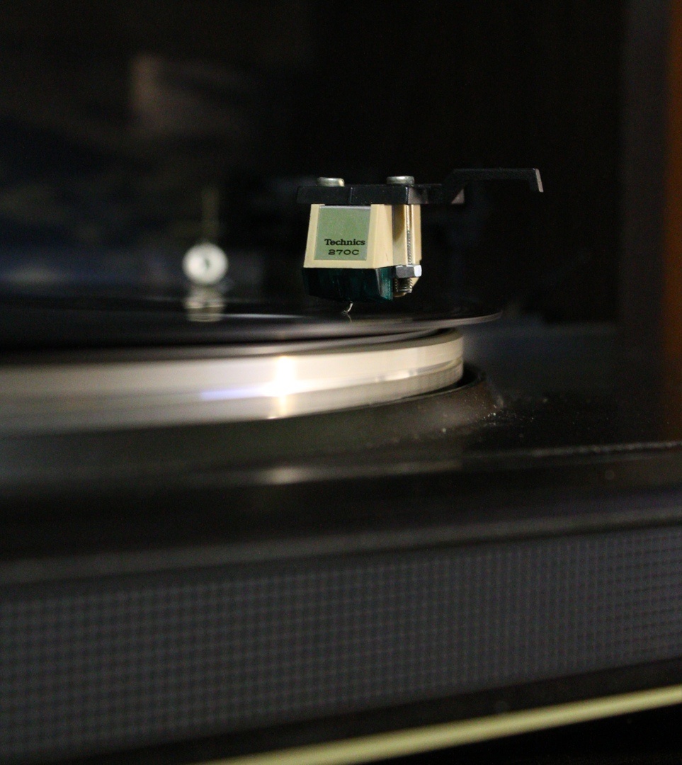 Как слушать музыку неправильно, но красиво - 31