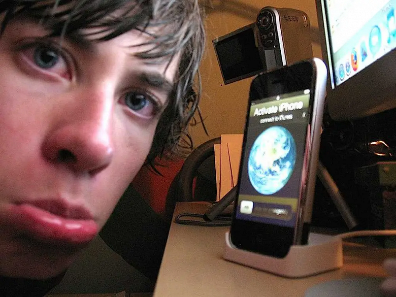 &laquo;Мы смотрим, что будет с Apple&raquo;. Российский магазин приложений для iPhone тоже в планах