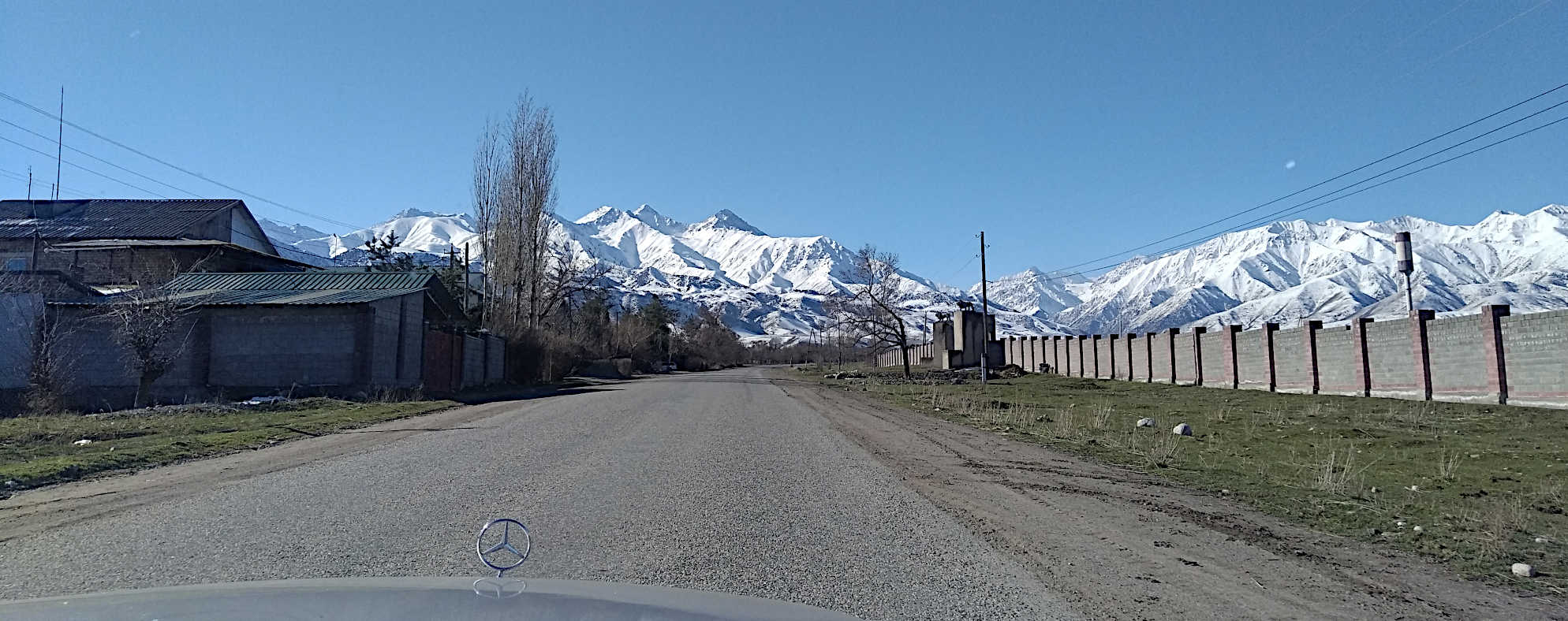 Киргизия: интернет без цензуры, величественные горы и парадокс водителей - 1