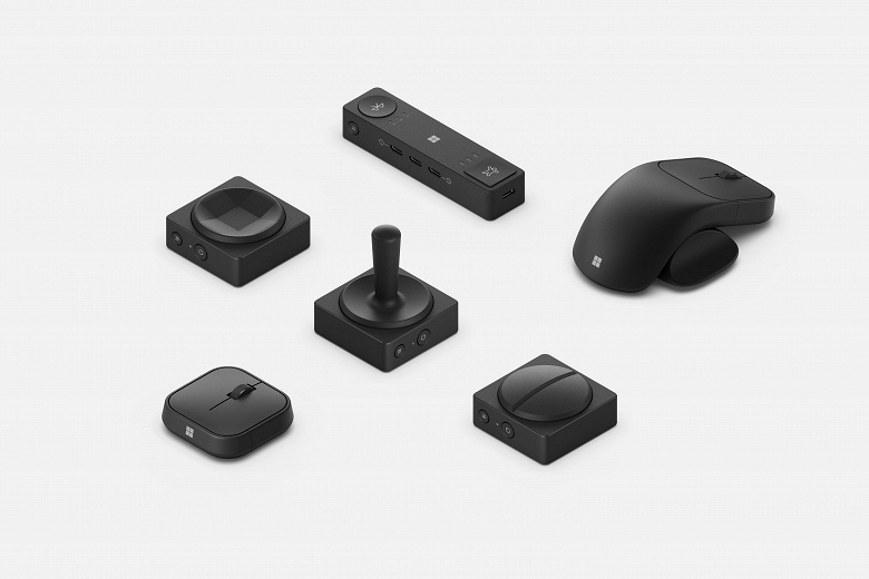 Квадратная мышь и необычные кнопки. Microsoft представила набор устройств Adaptive Mouse, Hub, & Buttons для людей с ограниченными возможностями